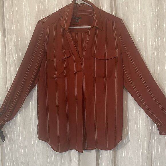 Ann Taylor Popover Tunic Burgundy Brick Red Plaid Lightweight Blouse Size Medium - Picture 1 of 14